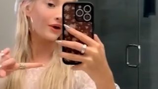 Sami Sheen Onlyfans Leak – Camshow Boobs In Toilet